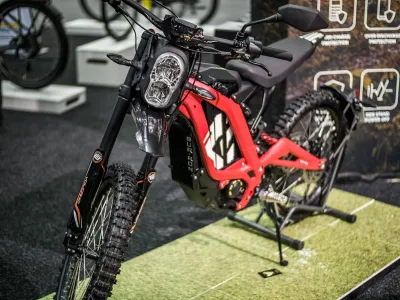 Moto elétrica Trail 3000 — off-road