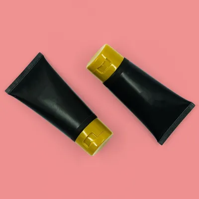 哑光粉底液 30ml · 6 色 36支/箱