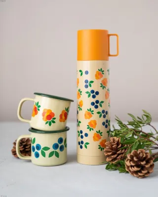 Garrafa térmica 750 ml estampa floral com caneca — caixa com 12