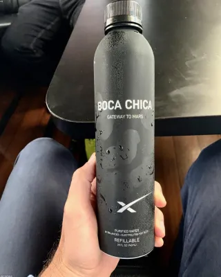 Garrafa térmica esportiva 1 L com alça — caixa com 12