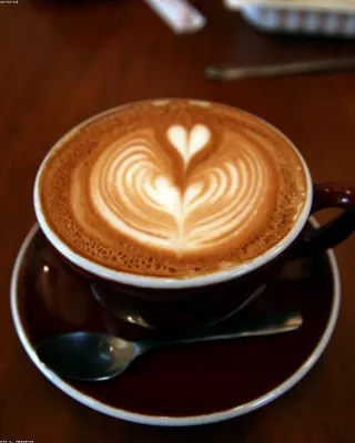 Copo térmico para café 450 ml com tampa flip — caixa com 24