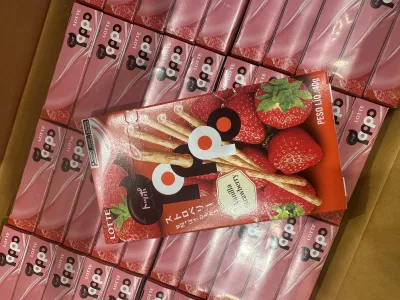 Lotte Chocolate Biscuit Stick Morango