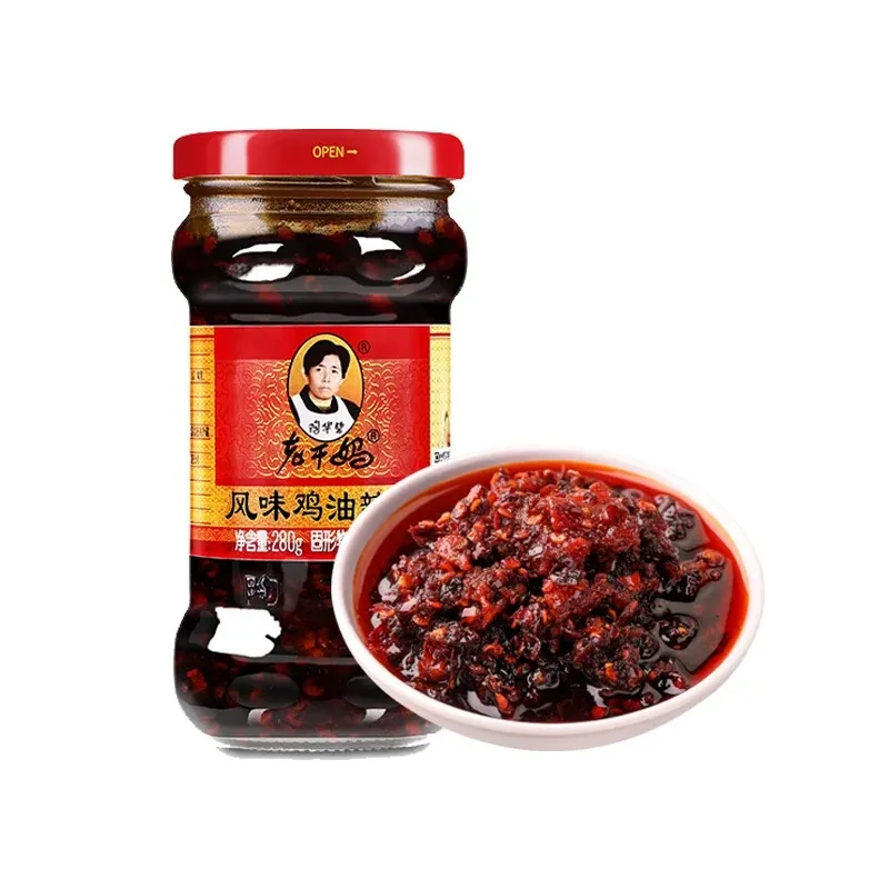 Lao gan ma pasta de pimenta com carne de frango