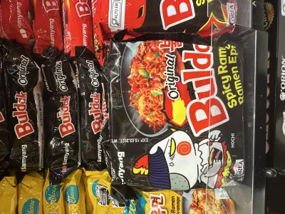 韩国三养火鸡面辣鸡肉味