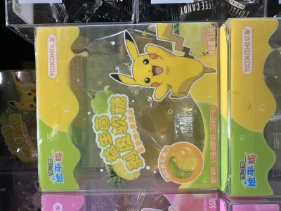 Bala de gelatina Pokémon sabor abacaxi e uva
