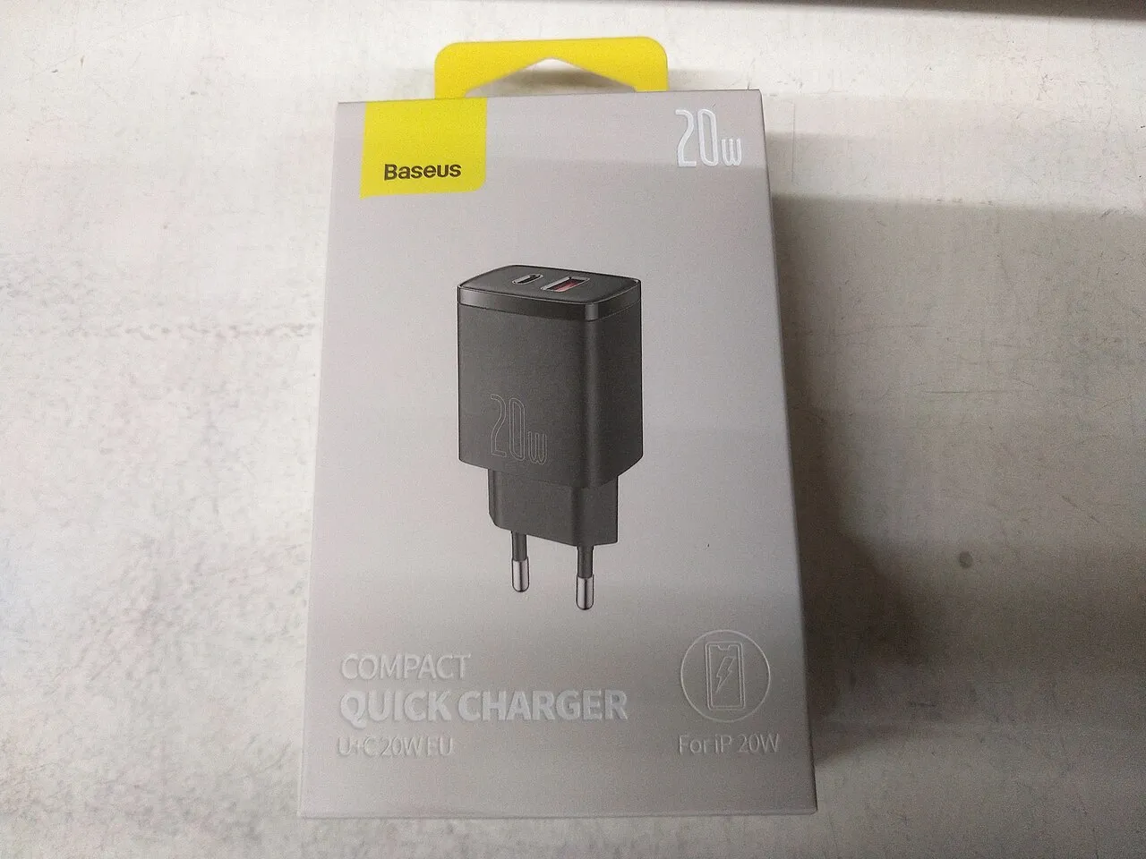 Carregador turbo 20 W USB-C
