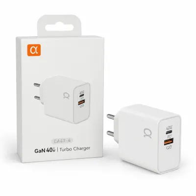 α品牌65W快充充电头，USB-A（QC）+ USB-C×2（PD），GaN技术
