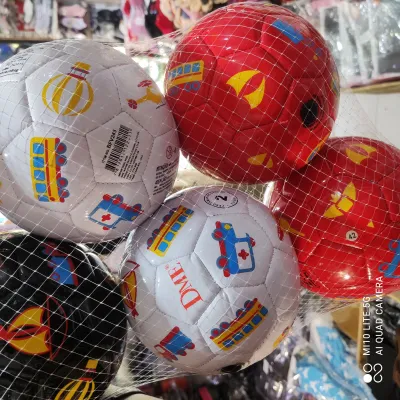 Bola de futebol infantil DME, padrão colorido de desenho animado, ideal para esportes internos e externos, diâmetro de 22 cm