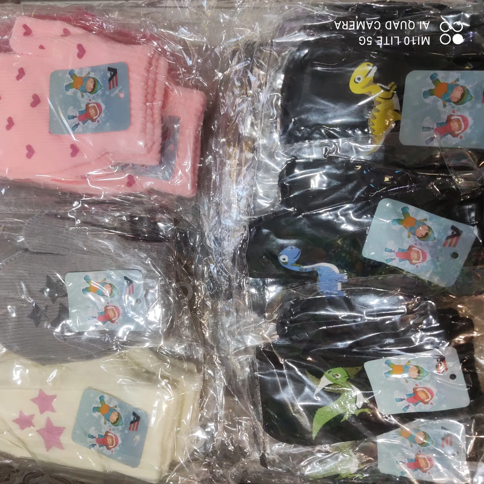 Conjunto de meias infantis com estampas de desenhos animados, adequado para 1-3 anos, várias cores, confortável e respirável
