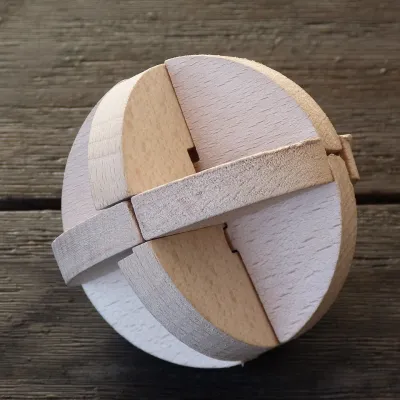 Quebra-cabeça 3D esfera de madeira