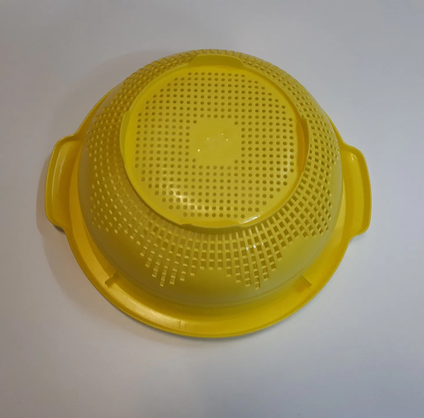 Escorredor de macarrão plástico 26 cm