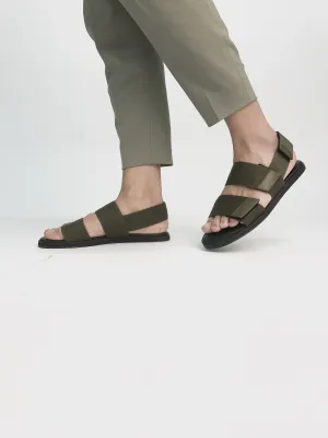 Calça cropped de sarja verde-oliva