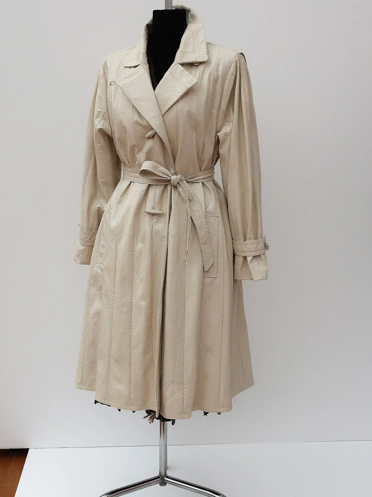 Trench coat clássico de gabardine · 2