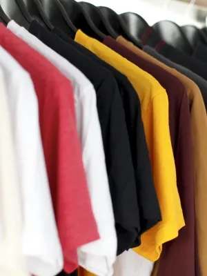 Camiseta básica de algodão fio 30