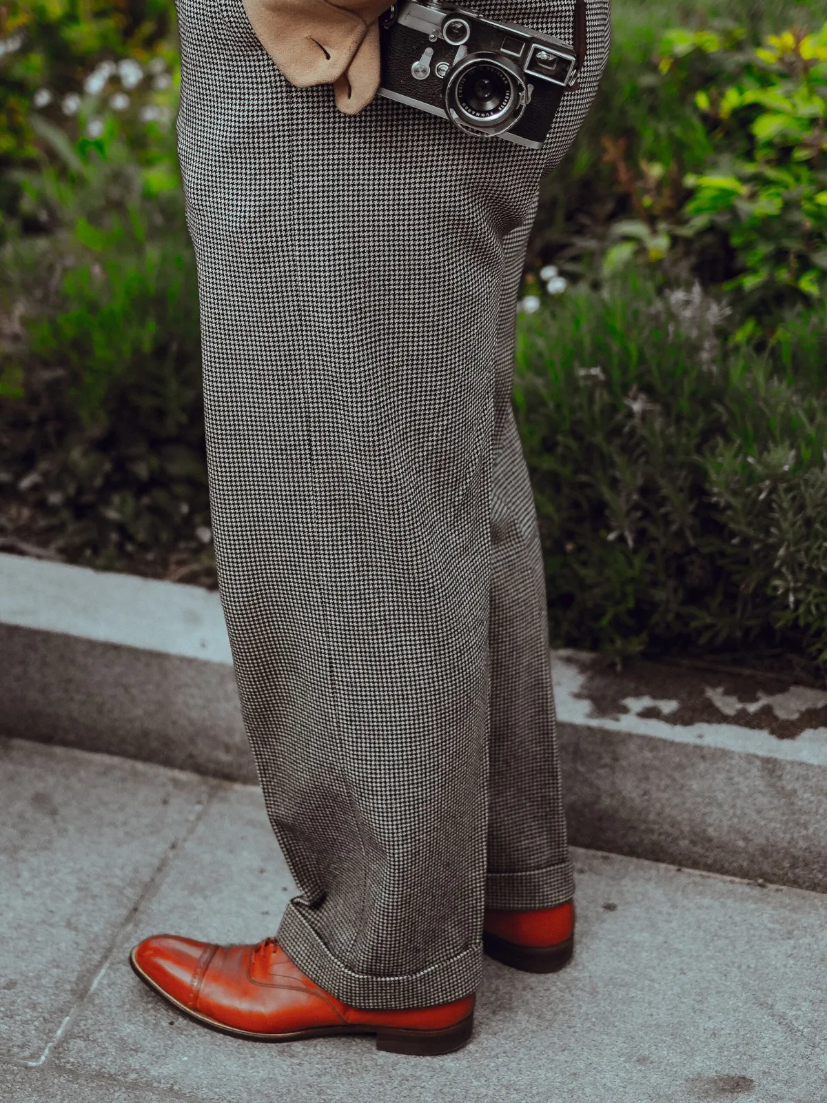Calça pantalona pied-de-poule