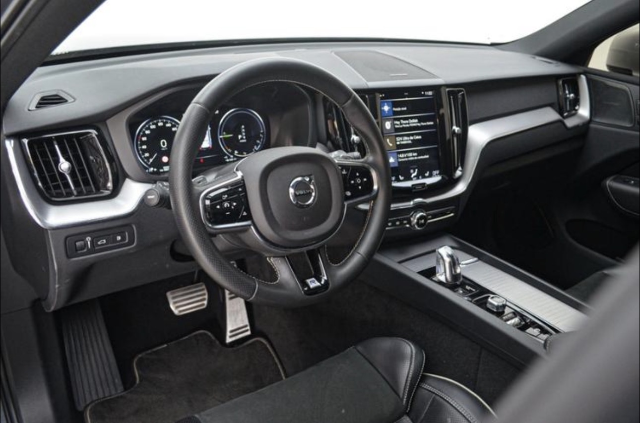 Volvo xc60 2.0 T8 R-DESIGN AWD GEARTRONIC