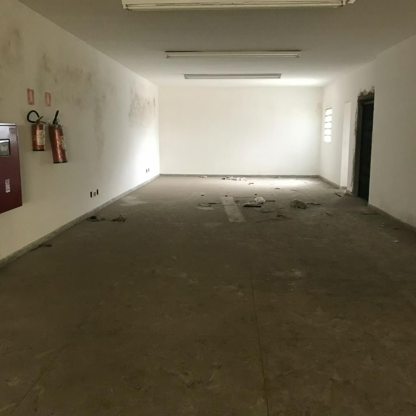 出租bras的仓库