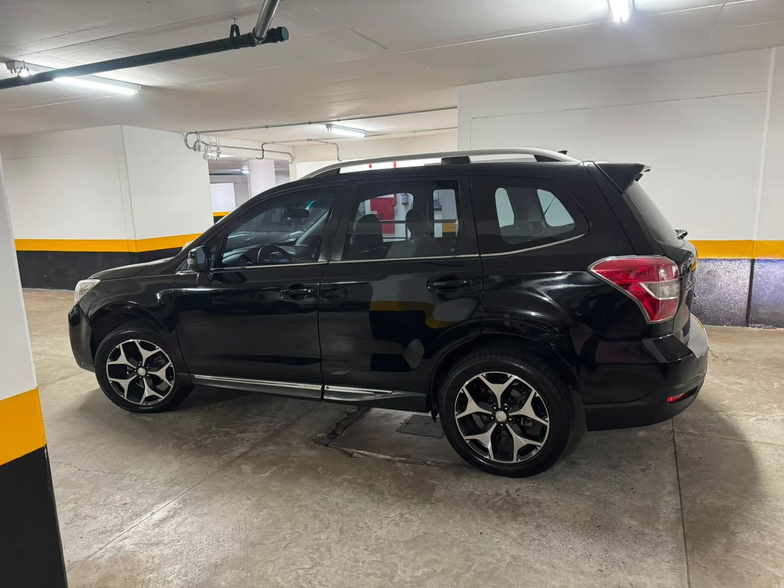 出 Subaru Forrester s