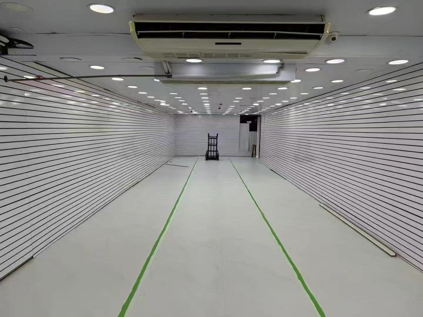 25街 page/orintal 对面 店铺出租/转让