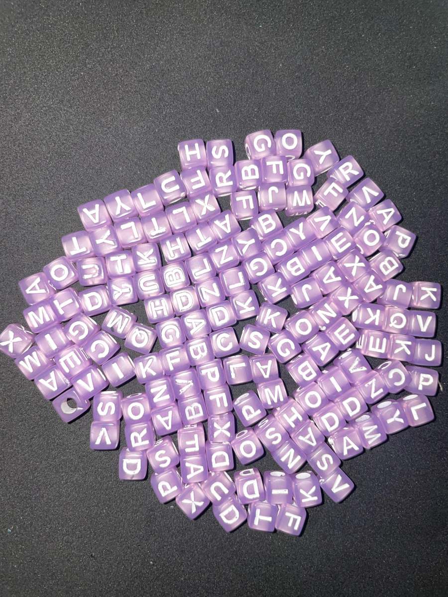方形字母串珠 49g