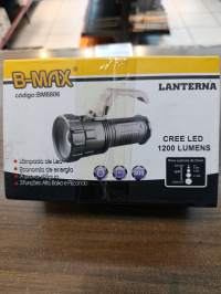 Bm8806 B-MAX 1200流明LED手电筒，CREE灯珠，三种亮度，节能设计