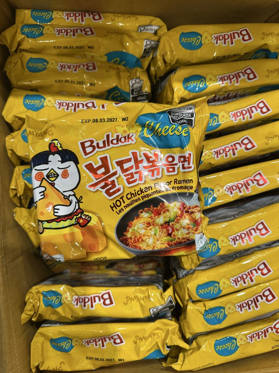 韩国三养芝士味火鸡拌面