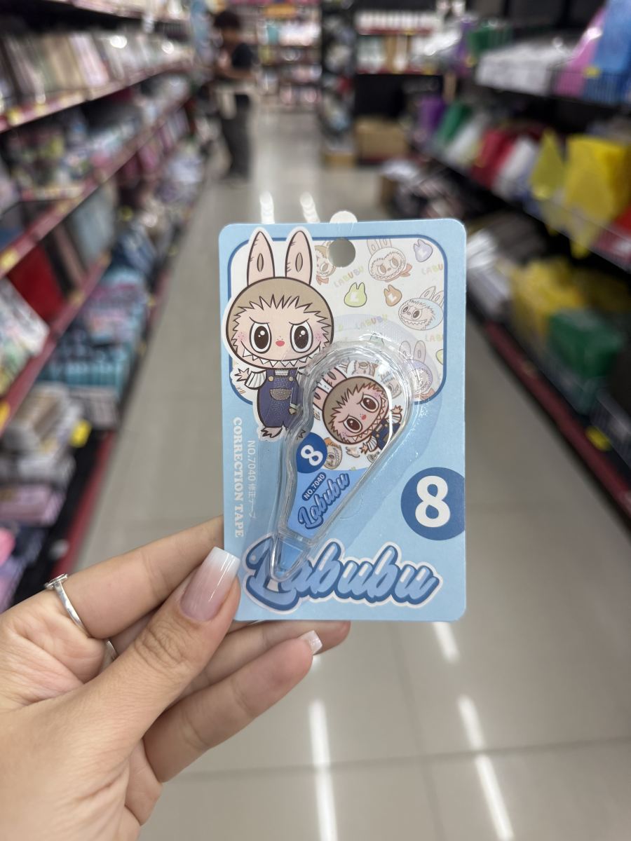 Labubu卡通造型修正带