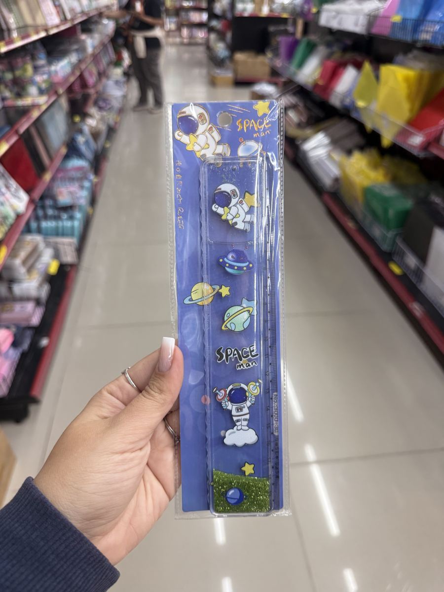 太空主题尺子，蓝色卡通宇航员设计，适合学生