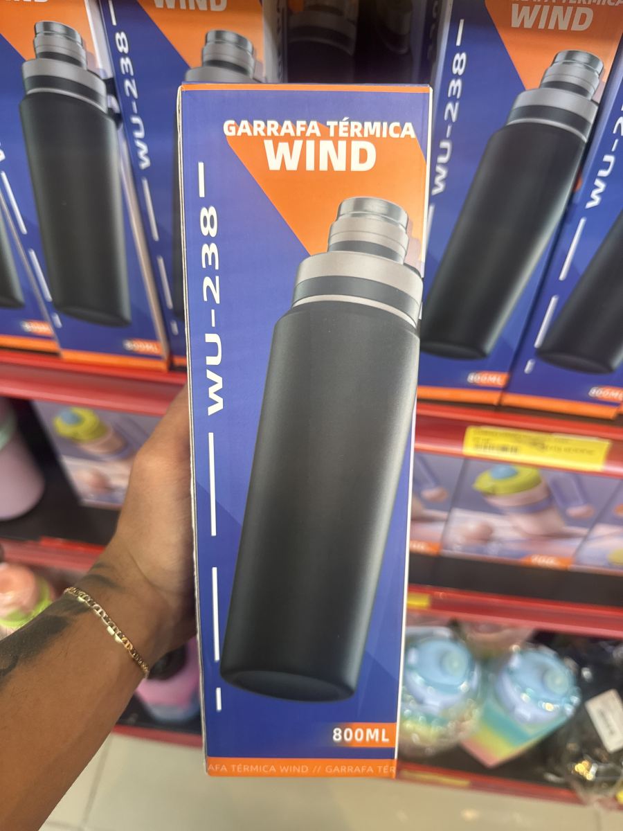 WIND品牌800ML保温水壶，黑色，适合户外旅行