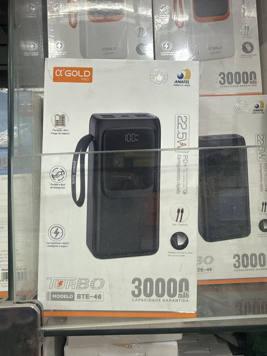 αGOLD移动电源 BTE-46 30000mAh 快充 PD 22.5W 黑色