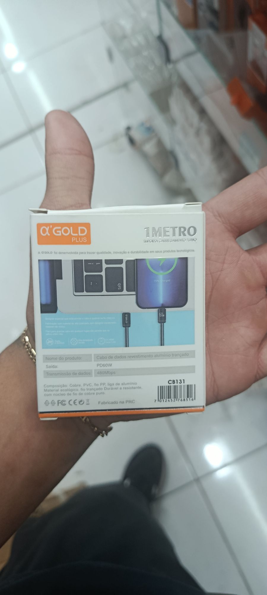 αGOLD Plus 1米60W Type-C数据线，适用于Type-C设备