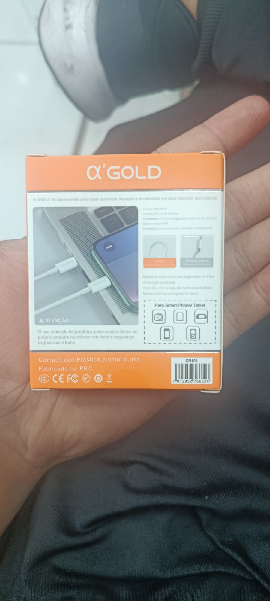 α GOLD 1米 Turbo Tipo-C数据线 60W快充