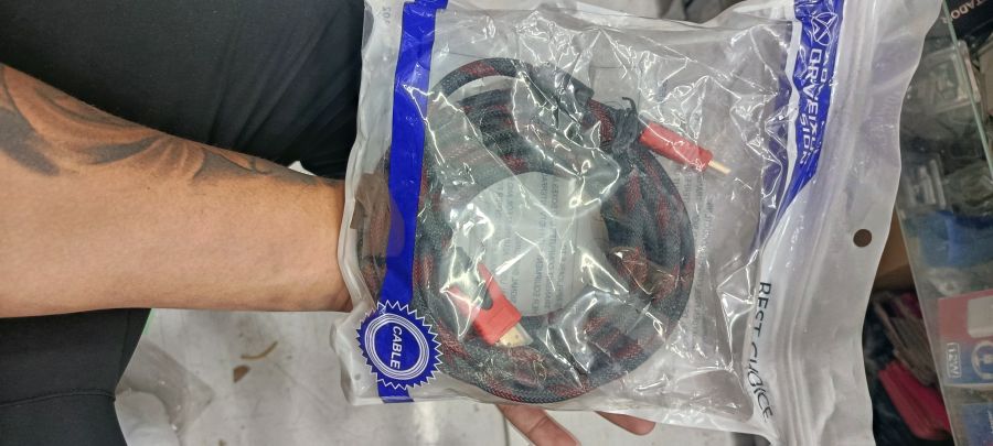 电源线，Eagle品牌，红黑色，适用于多种设备，耐用设计