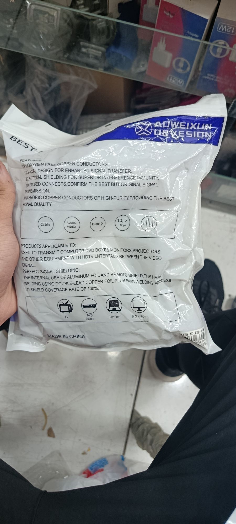 电源线，Eagle品牌，红黑色，适用于多种设备，耐用设计