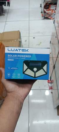 LUATEK太阳能感应壁灯，户外防水LED台灯，节能环保，适合庭院、阳台