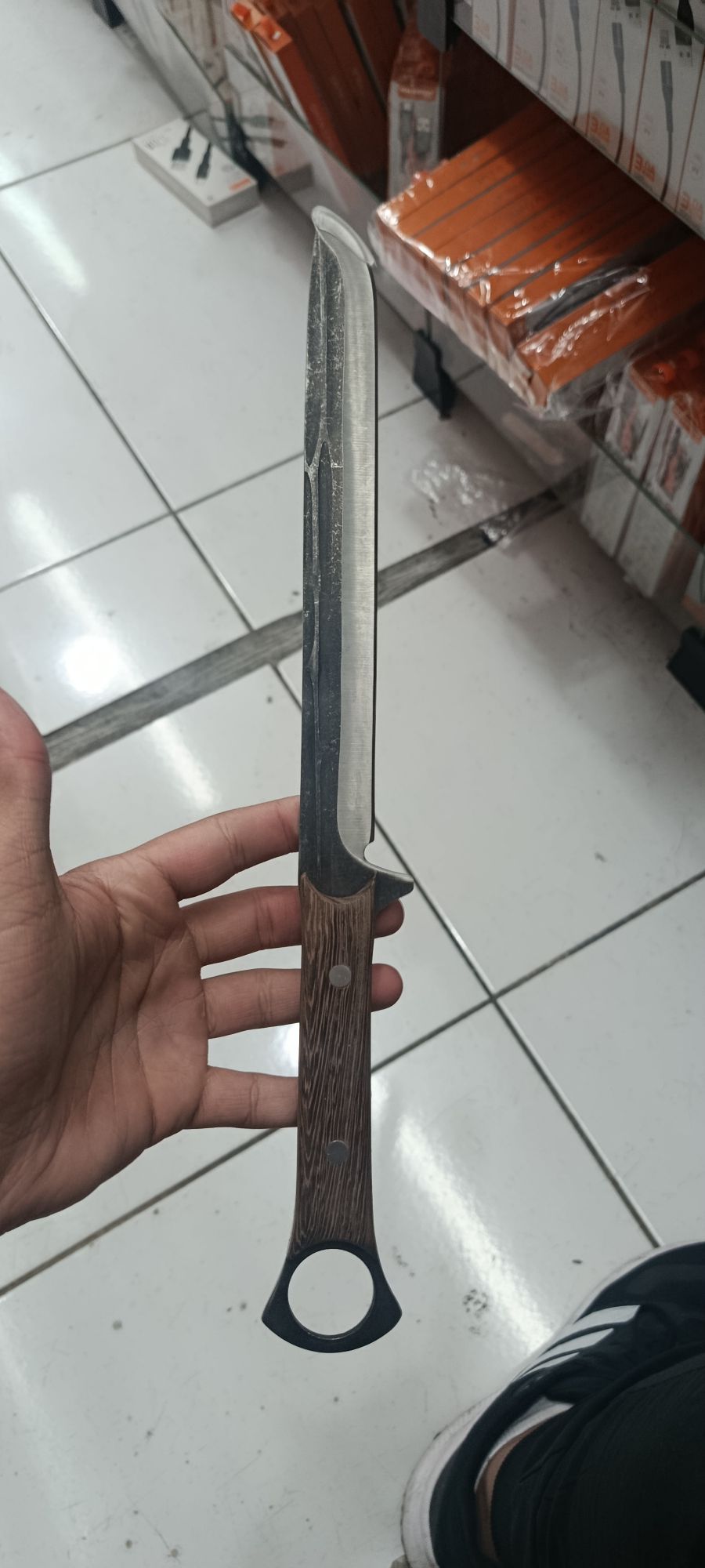 木柄刀具，锋利不锈钢刀，适合户外露营和厨房使用