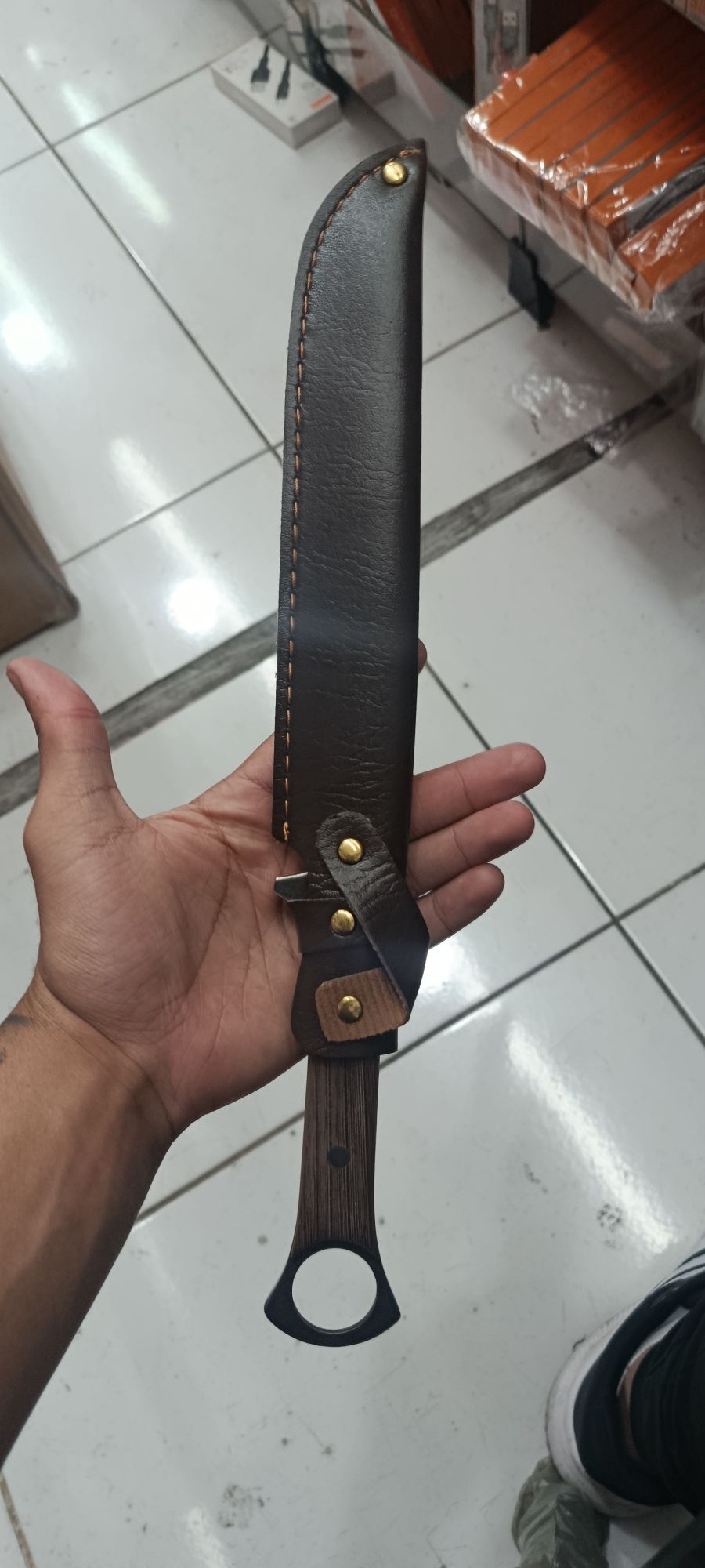 木柄刀具，锋利不锈钢刀，适合户外露营和厨房使用