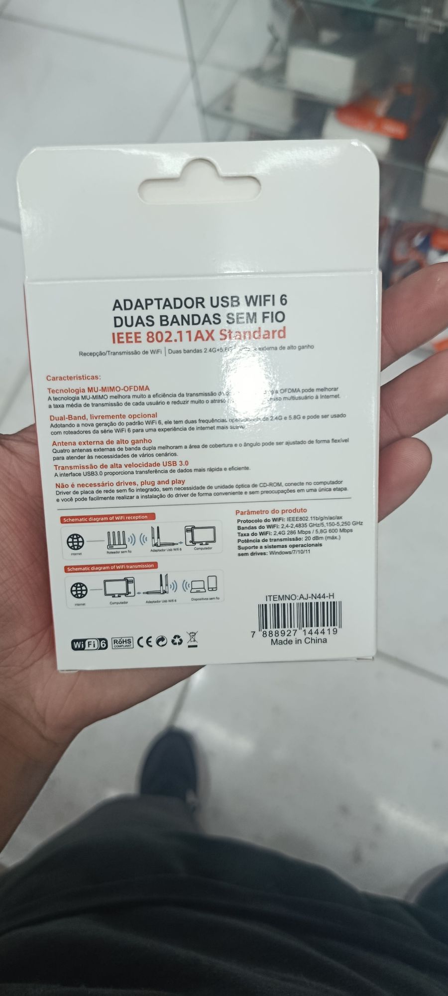 AJ-N44-H USB适配器，双频WiFi 6，支持蓝牙，速度高达1300Mbps