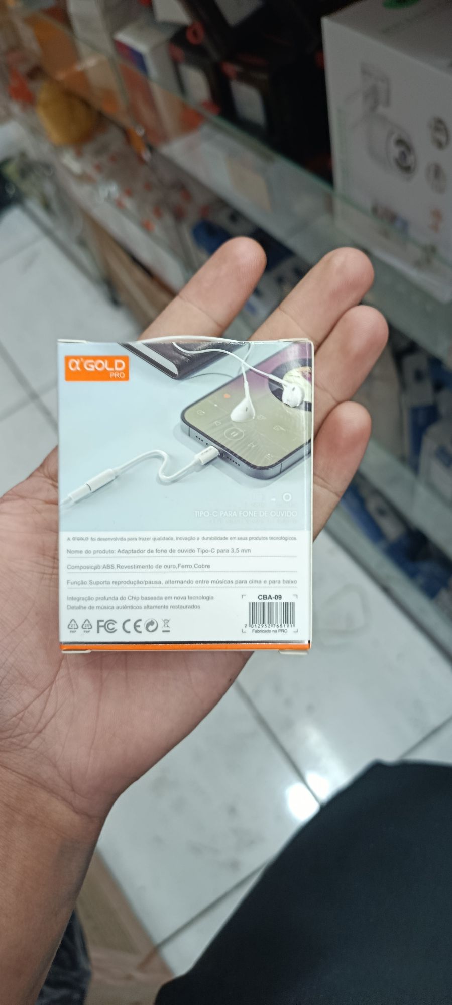 αGOLD Pro Type-C转3.5mm音频适配器，便携设计，兼容性强