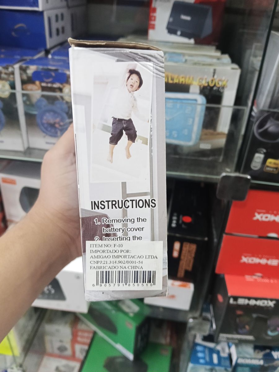 石英闹钟 蓝色 现代简约设计