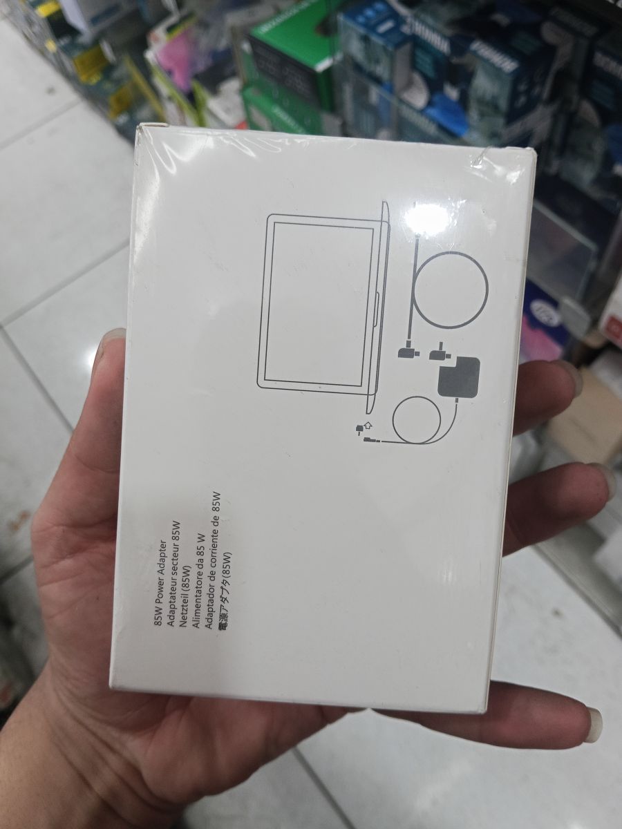 苹果 85W 充电头，适用于MacBook，轻便设计，快速充电