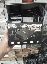 安卓电视盒子，支持5G网络，内存2GB，存储空间1024GB，Android 14.0系统
