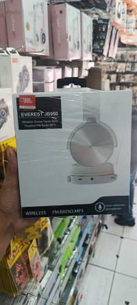 JBL Everest JB950 无线立体声耳机 超重低音 FM收音机 MP3