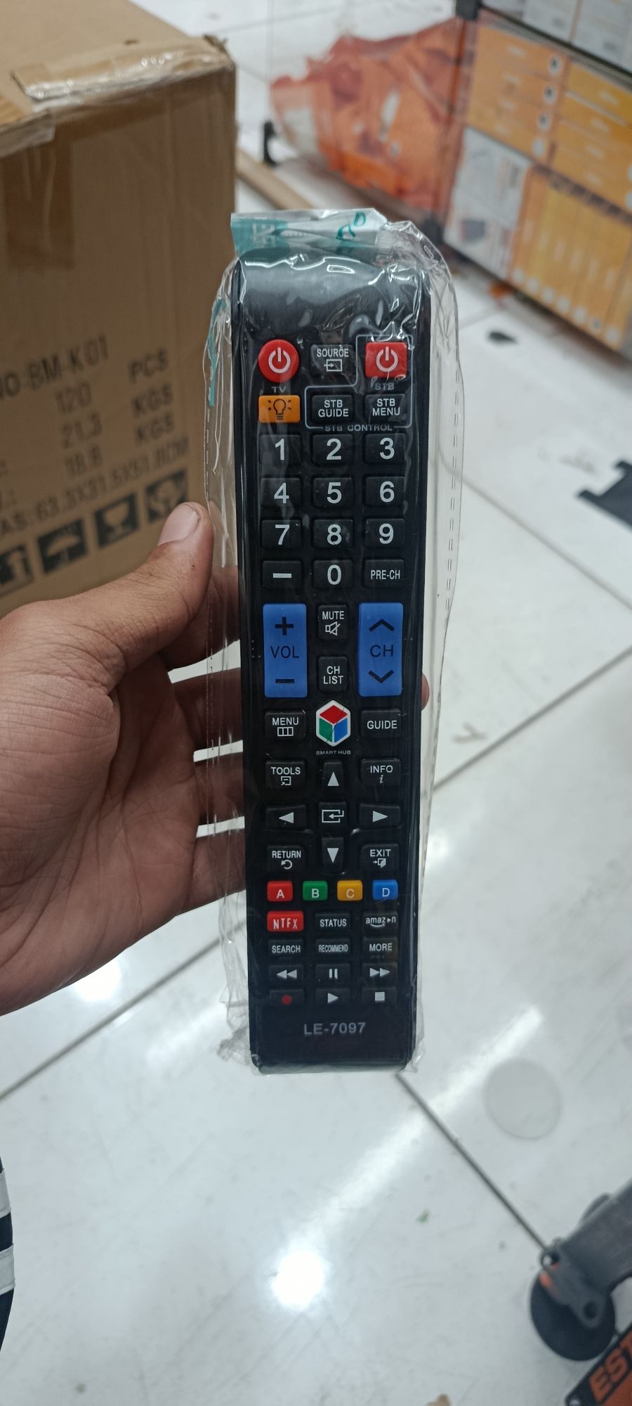 通用电视遥控器 Samsung，黑色，适用于多种品牌
