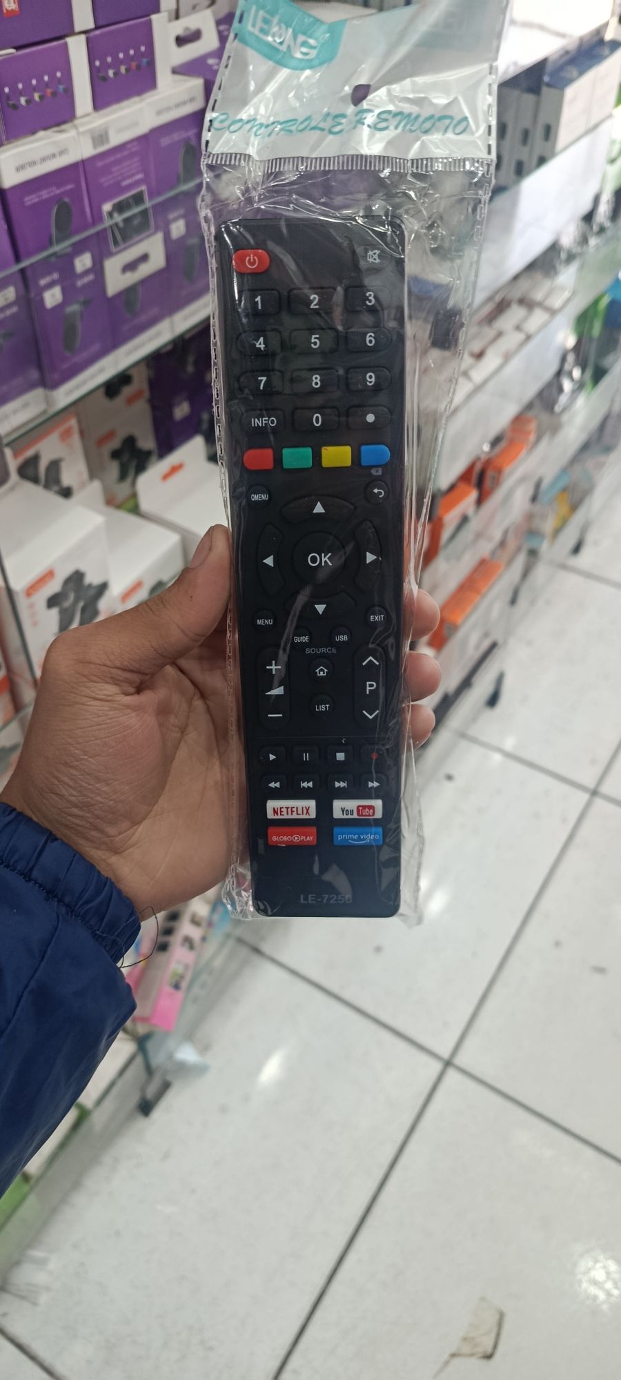 通用遥控器，适用于多种电视品牌，带Netflix快捷键，黑色