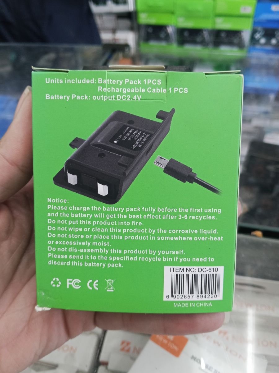 LUKTON无线游戏手柄充电套件，USB充电，适用于游戏控制器