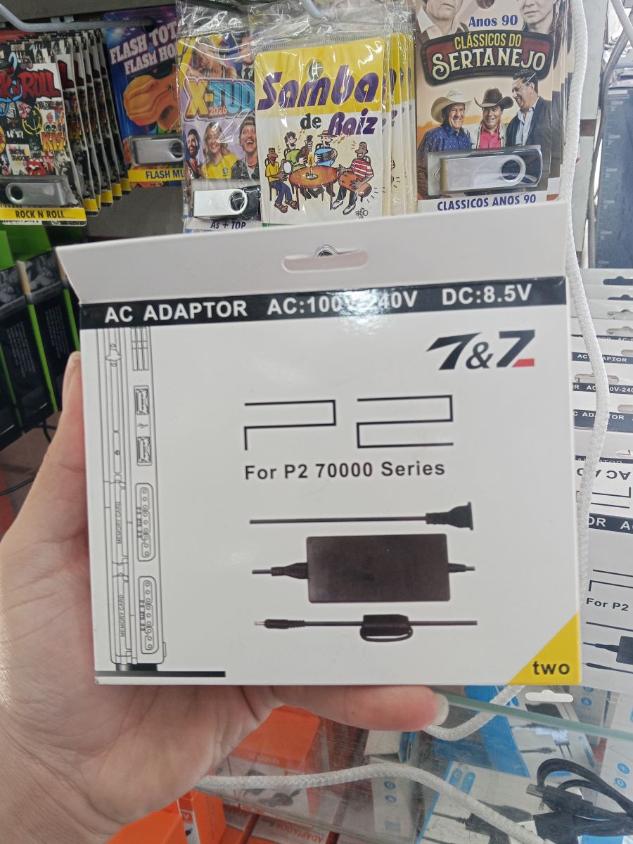 7&Z P2 70000系列 AC适配器，输入100-240V，输出8.5V，适用于多种设备