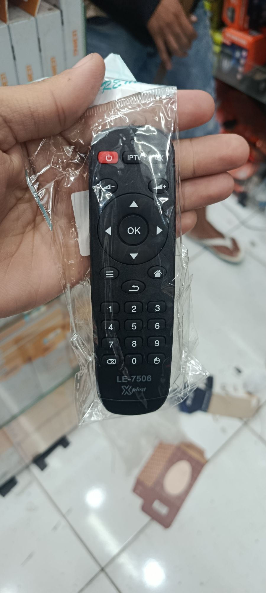 遥控器 LS-7506，黑色，适用于多种设备，便捷操作