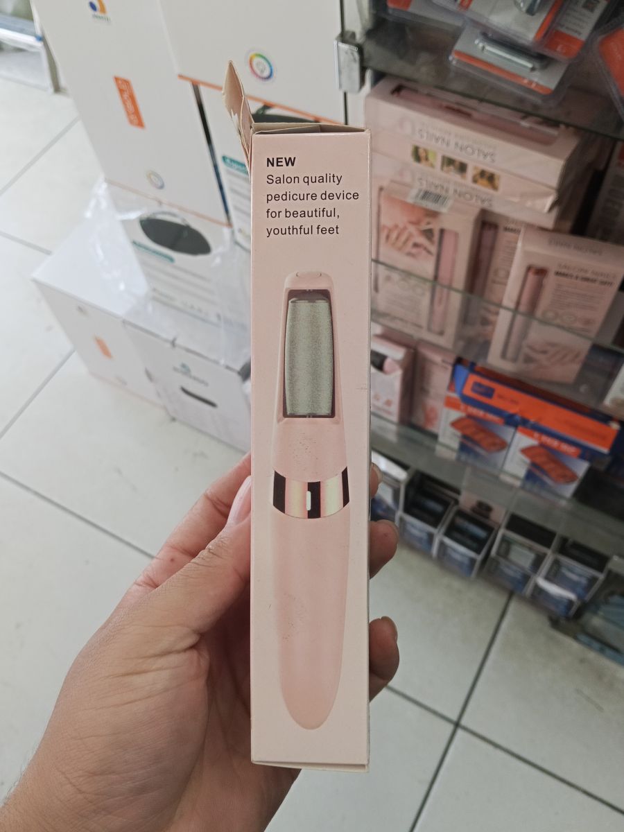 电动足部去茧器，易于使用，配备两个滚头，适合家庭护理，轻松去除脚部死皮