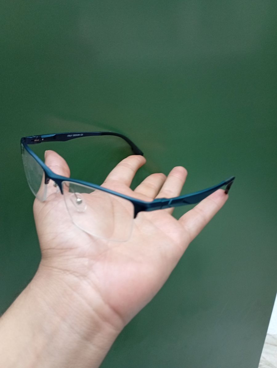 JERIS设计眼镜，蓝色框架，适合日常佩戴，轻便舒适